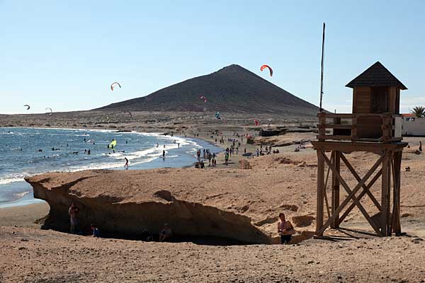 Teneriffa - Playa del Médano und Montaña Roja