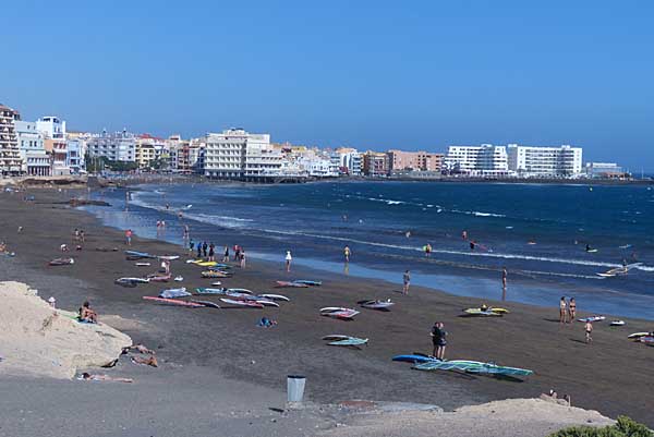 Teneriffa - Playa del Médano - Paradies für Windsurfer und Kitesurfer