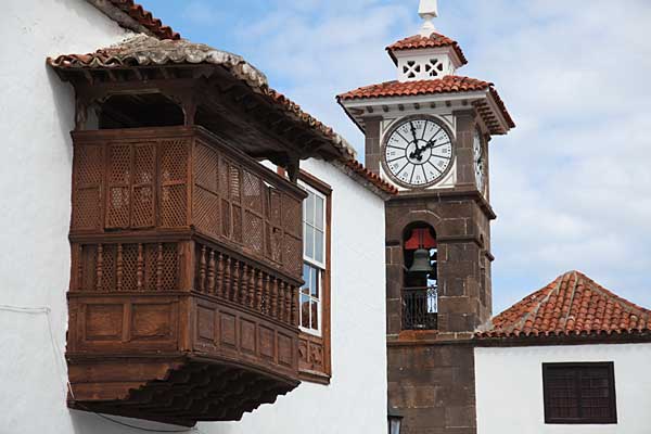 Kanarischer Holzbalkon in San Juan de la Rambla - Teneriffa