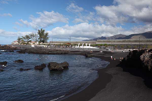 Alcala - Sandstrand am Ende des Paseo Maritimo