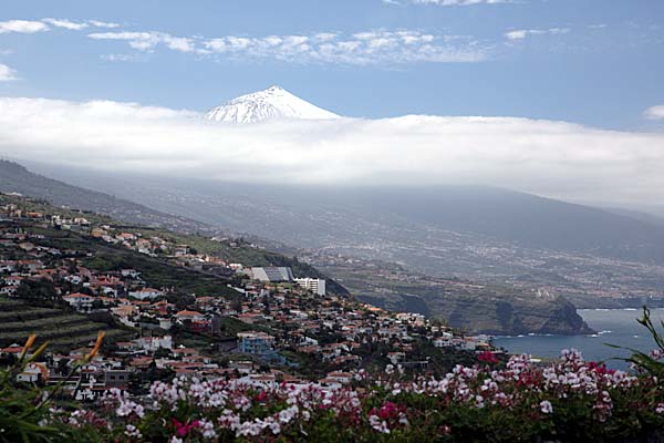 El Sauzal - Blick zum schneebedeckten Teide