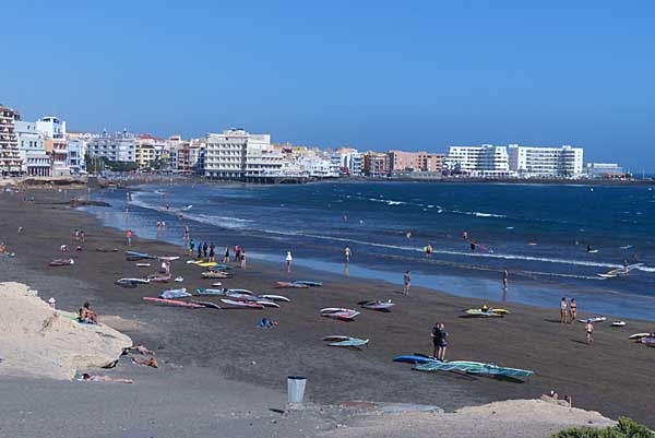 Surferparadies Playa del Médano Teneriffa - Playa del Médano - Paradies für Windsurfer und Kitesurfer