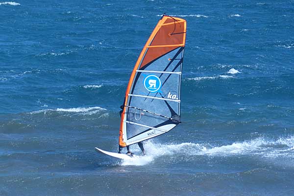 Windsurfer an der Playa del Médano Teneriffa - Windsurfer an der Playa del Médano